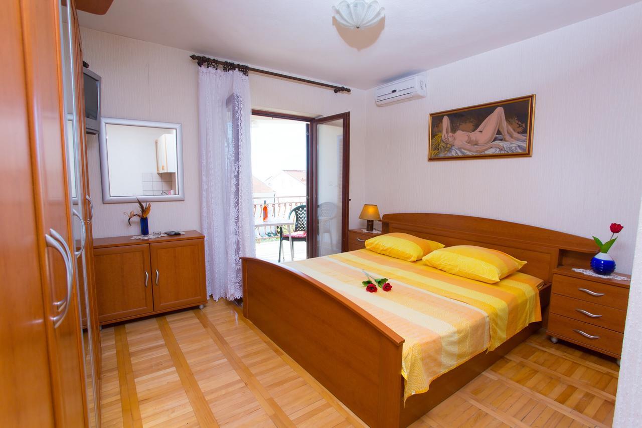 Apartments Zoran Promajna Ngoại thất bức ảnh
