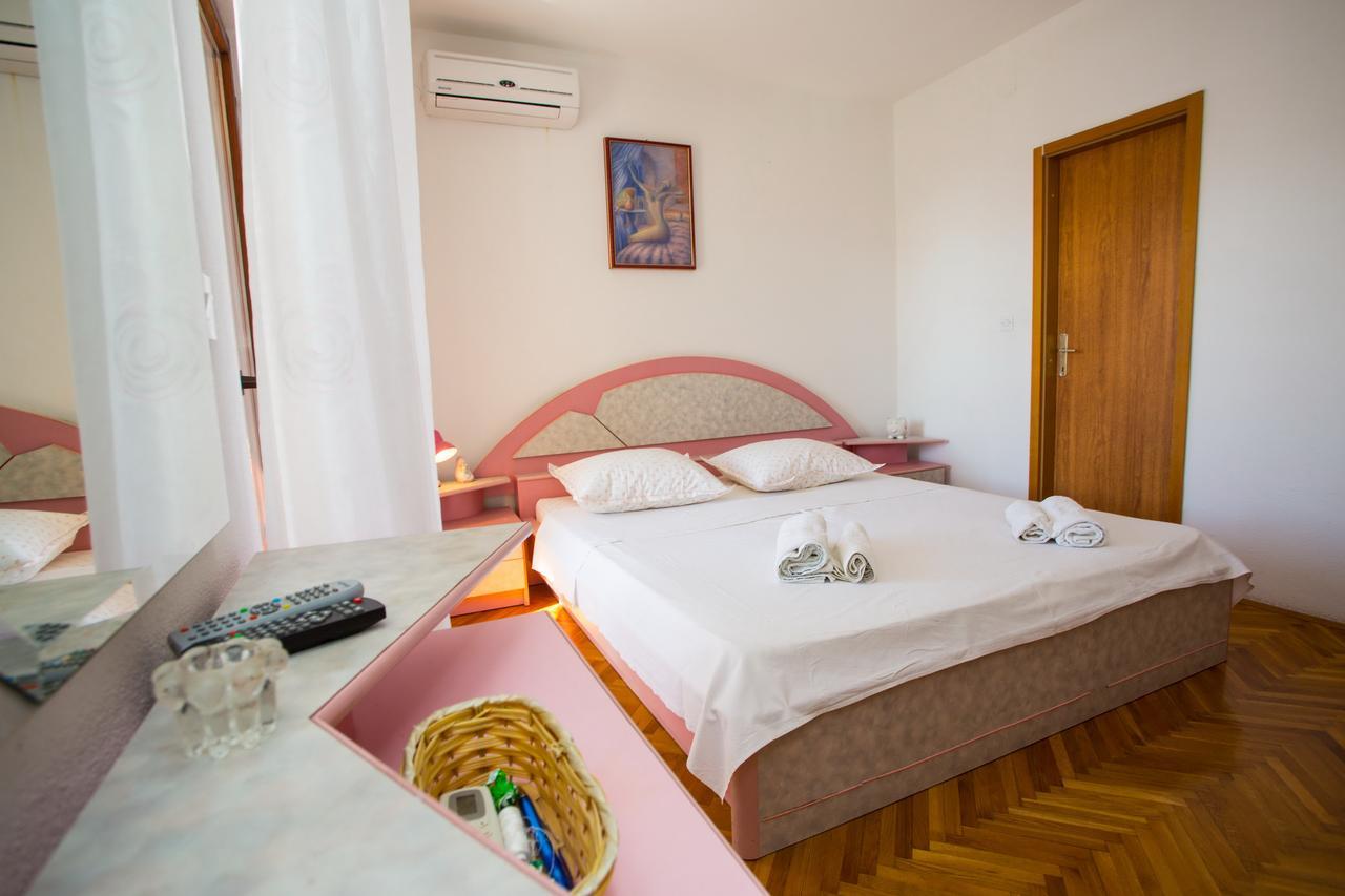 Apartments Zoran Promajna Ngoại thất bức ảnh